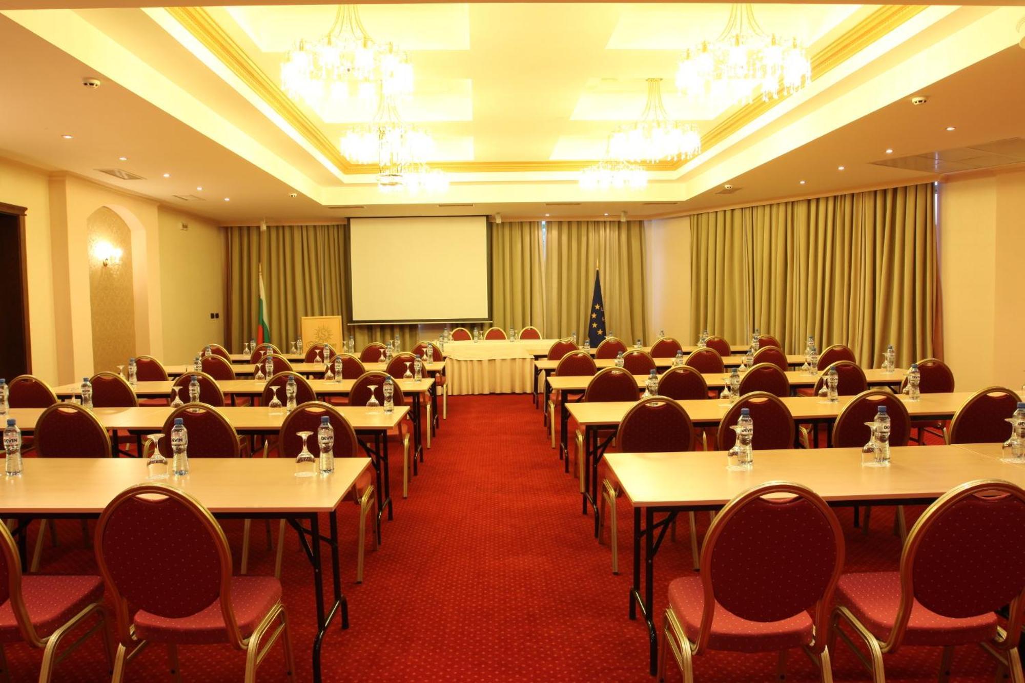 Romance Hotel And Family Suites Святые Константин и Елена Экстерьер фото